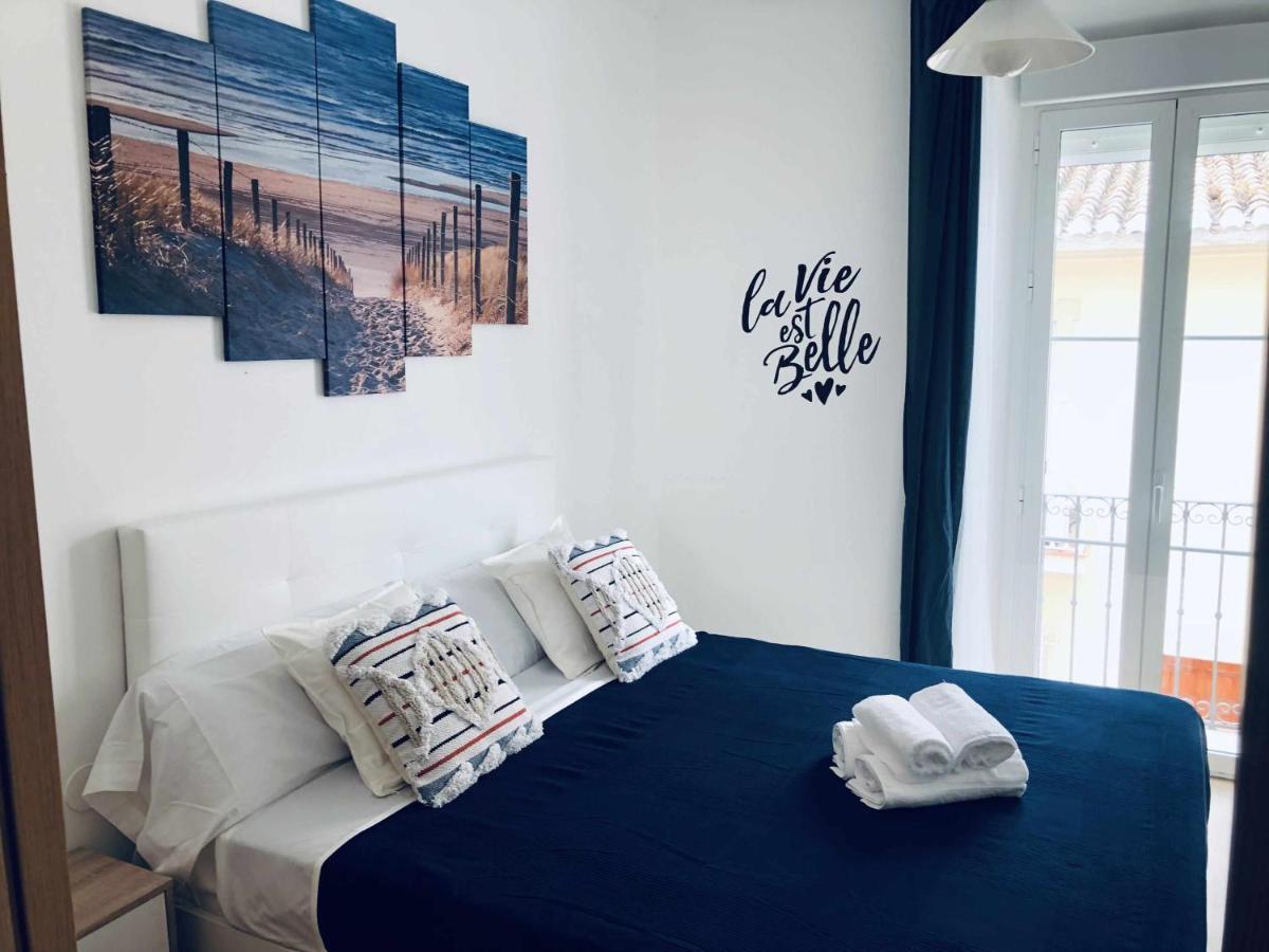 Aparthotel Sunlight Malaga Centro Pokoj fotografie